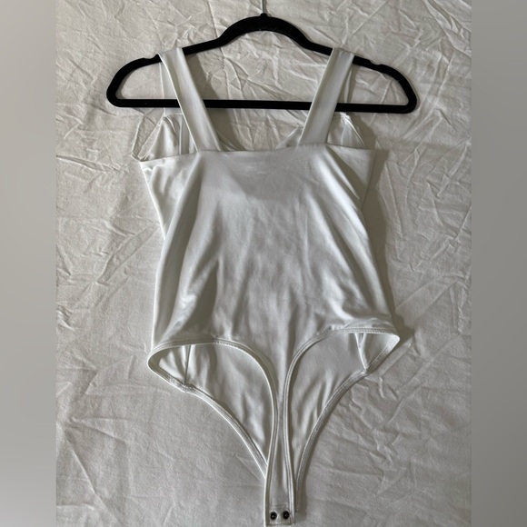 Abercrombie- Soft A&F Collection Bodysuit - Picture 4 of 4